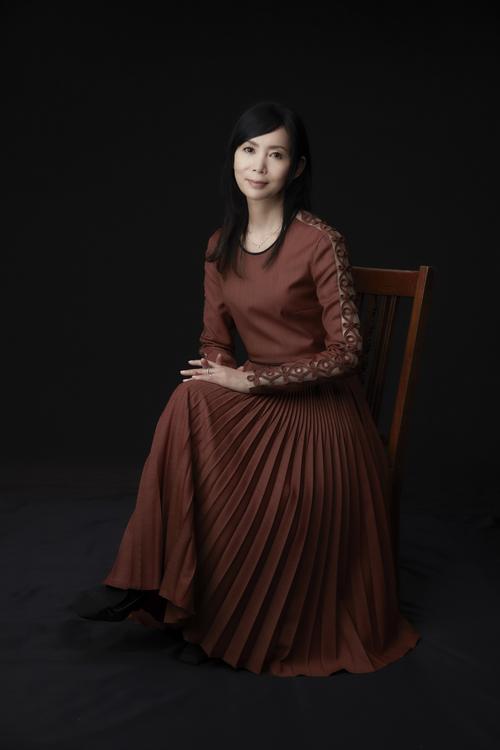 竹内みれい人气作品解析:从穿搭风格到成名经历的全方位揭秘 竹内みれい人气作品解析:从穿搭风格到成名经历的全方位揭秘