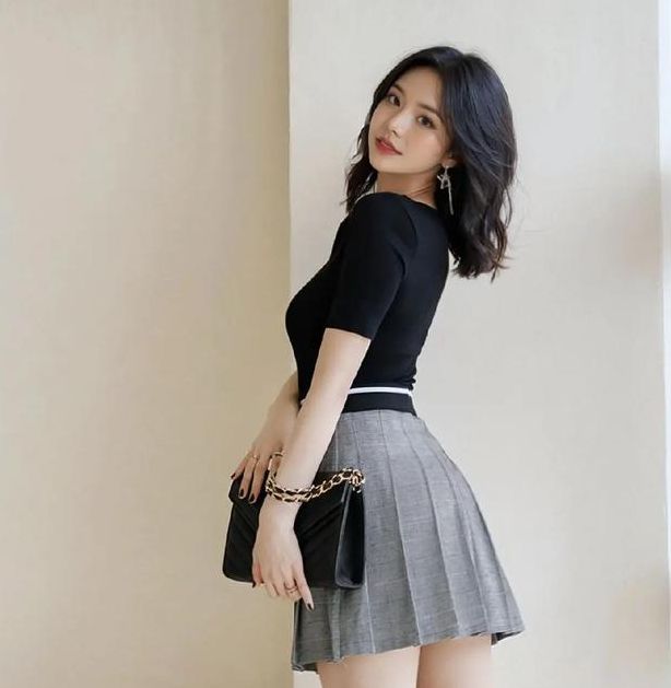 美女短裙小视频被爆更新了不少精品资源，网友：已经白嫖到手！