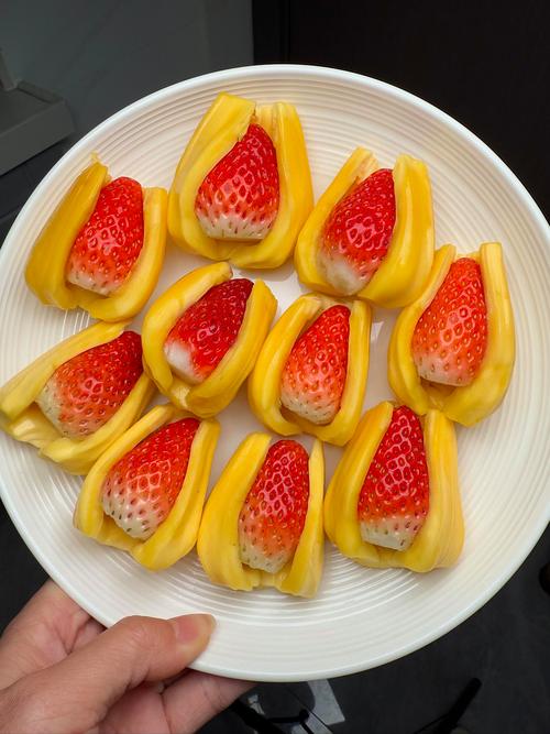 菠萝蜜草莓香蕉向日葵2021新版,是一款十分好用的视频播放软件