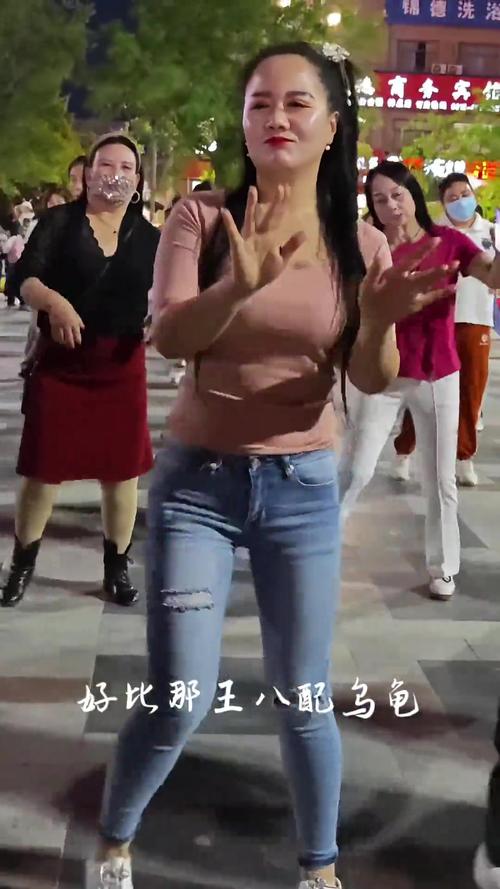 广场舞DJ音乐V5.7.3_,超多影视节目奉献给大家广场舞DJ音乐 广场舞DJ音乐V5.7.3_,超多影视节目奉献给大家广场舞DJ音乐