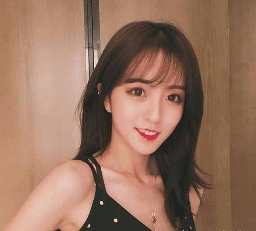 莉哥十五分钟视频,与你的主播进行亲密互动 莉哥十五分钟视频,与你的主播进行亲密互动