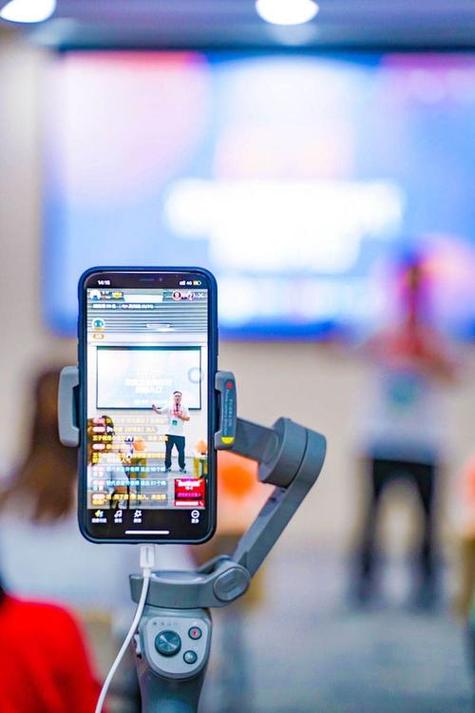 可以看那种东西的直播微信手机版V4.7.7_可以看那种东西的直播微信最新版