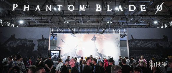 仅用十分钟便结束排队环节，宽达五百平方米的试玩区域瞬间人满为患！《影之刃零》荣登科隆展最热打卡之地