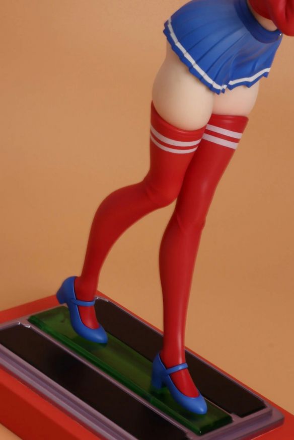 《米塔》精致1/6比例手办正式发布,展现蓝色短裙下迷人丰盈的腿部线条!
《米塔》精致1/6比例手办正式发布,展现蓝色短裙下迷人丰盈的腿部线条!