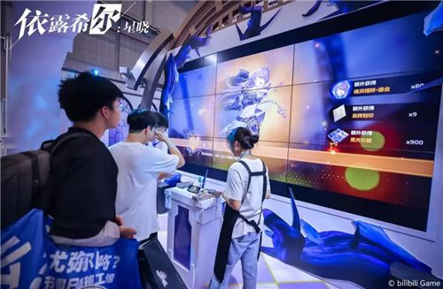 随着漫展的欢愉再次回归,2025年ChinaJoy由哔哩哔哩游戏带你尽情畅玩! 随着漫展的欢愉再次回归,2025年ChinaJoy由哔哩哔哩游戏带你尽情畅玩!