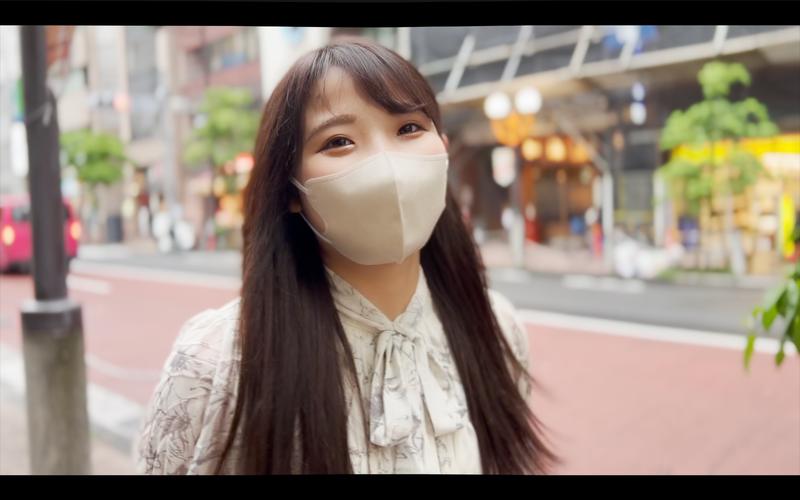 日韩XX00视频在线观看出入不限制，网友：免费看到爽!