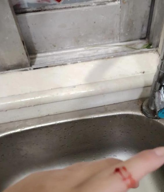 三个手指一起太疼了视频内幕消息太劲爆了，网友：意想不到啊！