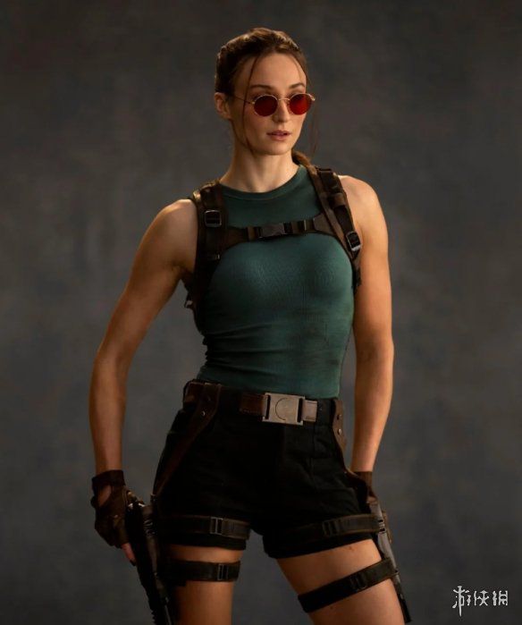 朱莉之后再难寻到像她那样的劳拉？三代真人版劳拉引发观众浓厚怀旧情感！