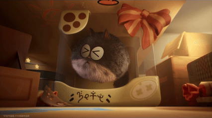 微光闪烁，传递着细腻的情感，小人国用治愈力量筑造心灵的私属空间  
